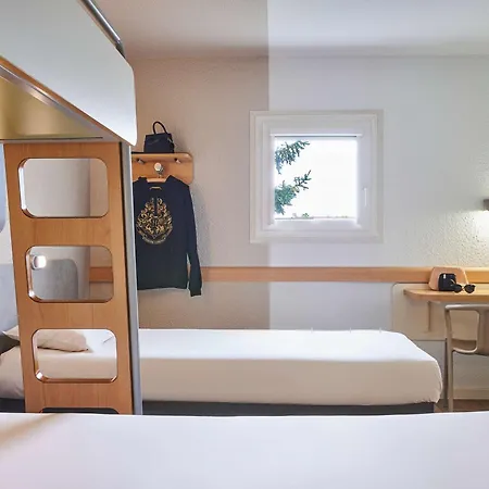 Ibis Budget Versailles Chateau Cyr L'ecole 2* Saint-Cyr-lʼÉcole