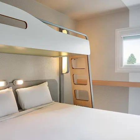 Hotel Ibis Budget Versailles Chateau Cyr L'ecole