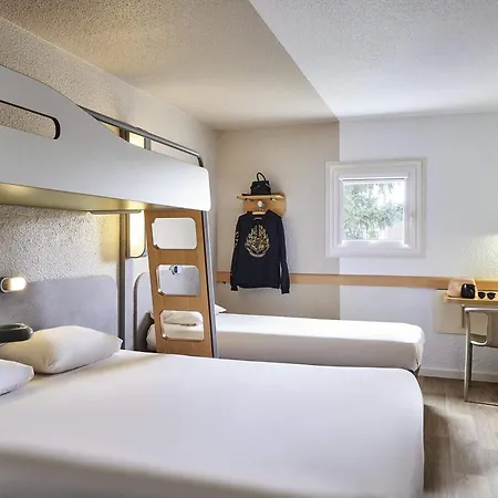 Ibis Budget Versailles Chateau Hotel 2*