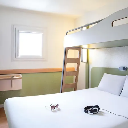 Ibis Budget Versailles Chateau Cyr L'ecole 2* Saint-Cyr-lʼÉcole