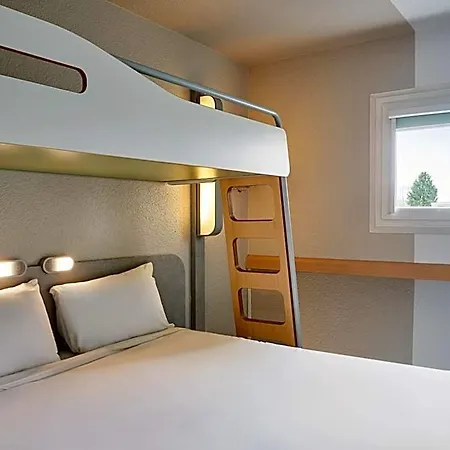 Ibis Budget Versailles Chateau Cyr L'ecole