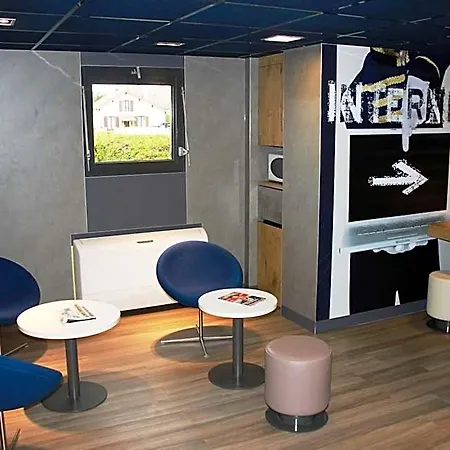 فندق Ibis Budget Versailles Chateau Cyr L'ecole