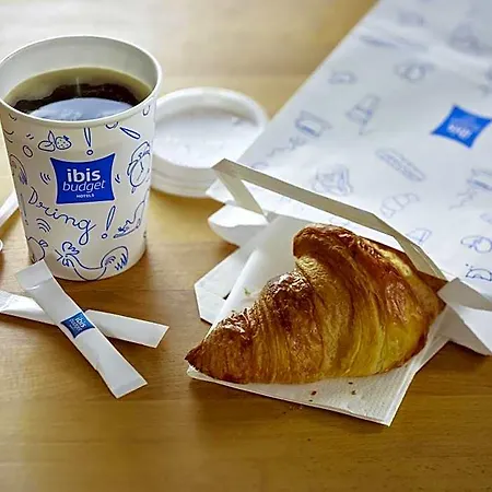 Ibis Budget Versailles Chateau Cyr L'ecole מלון Saint-Cyr-lʼÉcole