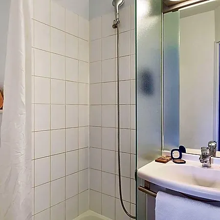Ibis Budget Versailles Chateau Cyr L'ecole