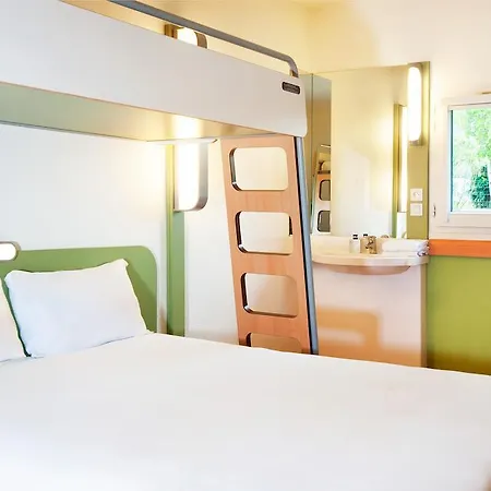 Ibis Budget Versailles Chateau Cyr L'ecole Hotel